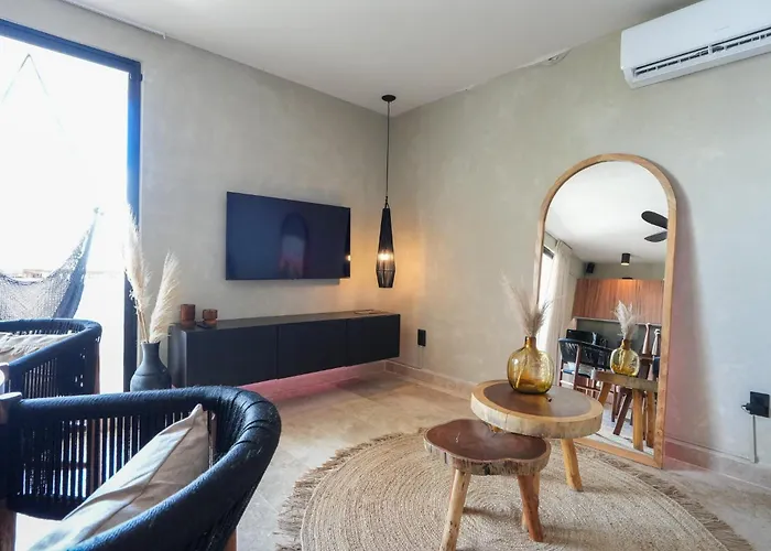 Aldea Dream Modern Designer 2 Floor Penthouse Sleeps 8 Apartment