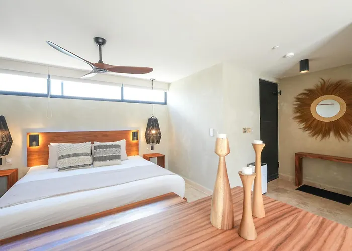 Aldea Dream Modern Designer 2 Floor Penthouse Sleeps 8 Apartment